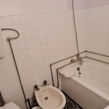 Kental 5 Apartment