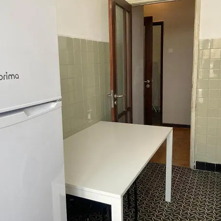 Apartment Kental 5 *